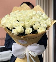 51 белая голландская роза 60 см