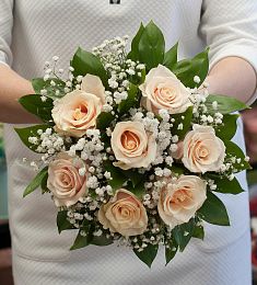 Букет невесты "Happy day" из роз и гипсофилы
