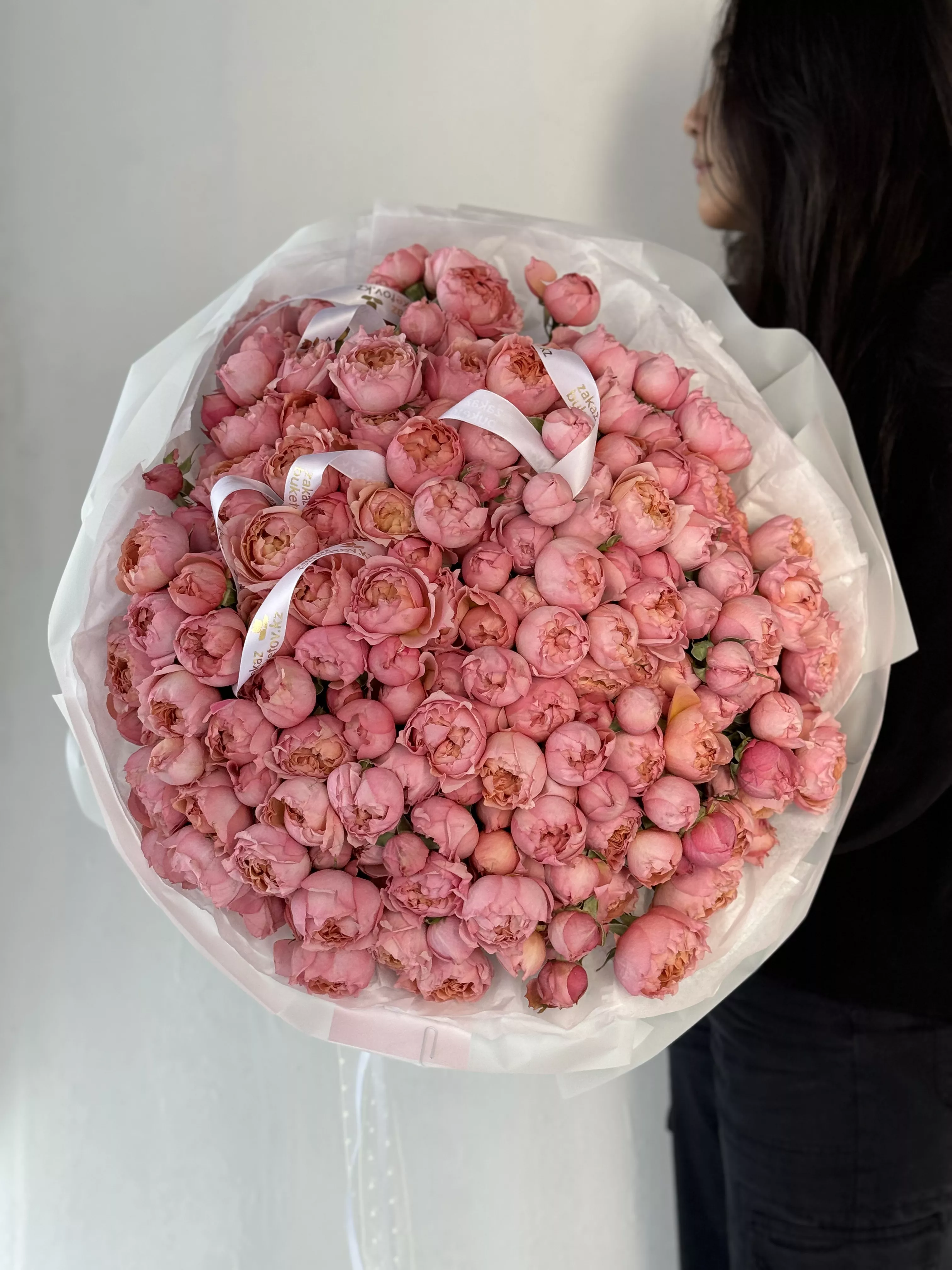 Букет "Надин" из 51 пионовидной розы